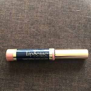 Lipsense long lasting liquid lip color